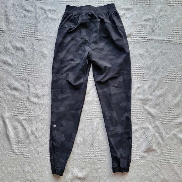 Lululemon Adapted State High-Rise Jogger *28" - Picture 3 of 12